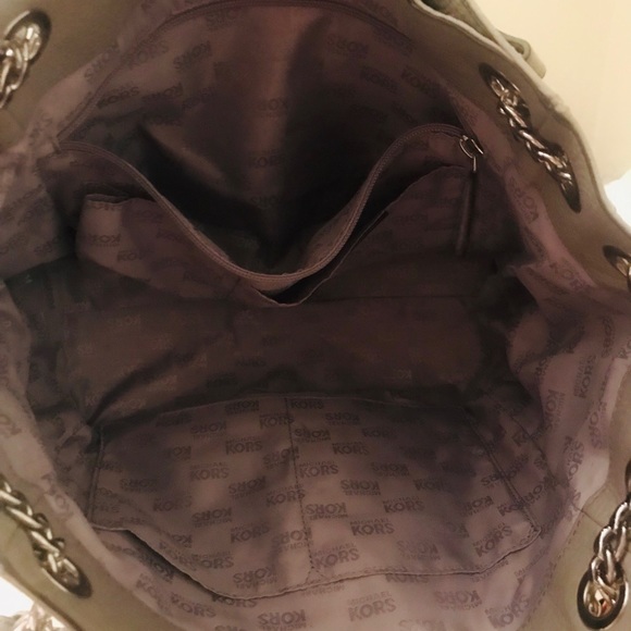 Gray Michael Kors Purse - Picture 2 of 2